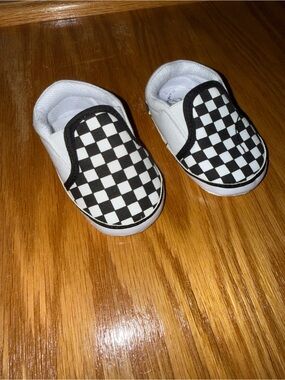 Baby Newborn Black & White Checkered Slip-On Shoes
